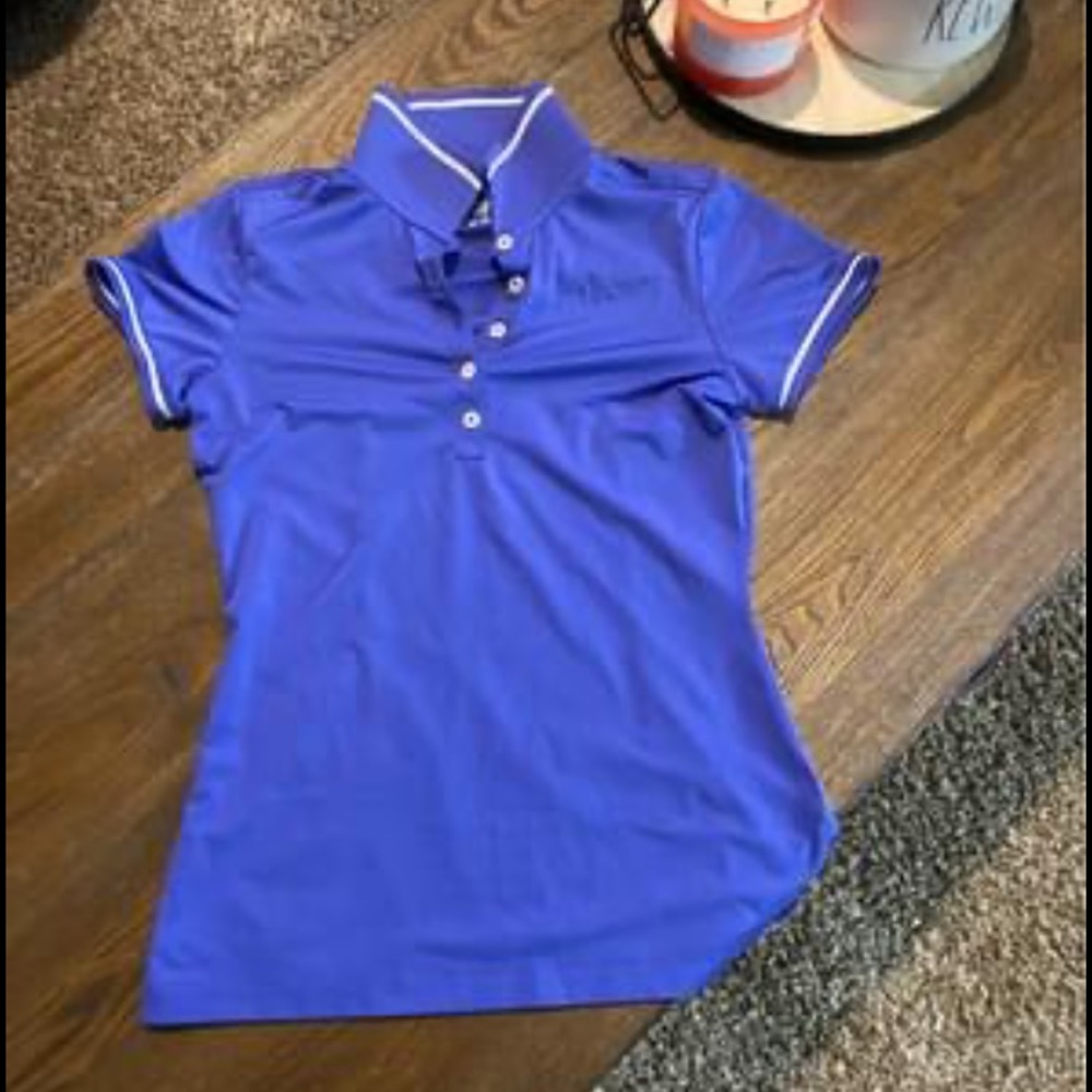 Cute Nike shirt!